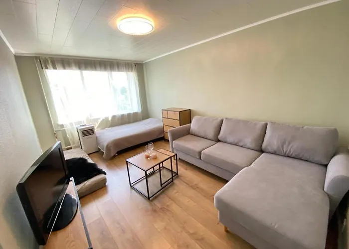 Mai 25-11, 2 Rooms, Free Parking