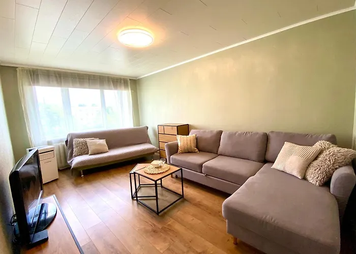 Mai 25-11, 2 Rooms, Free Parking